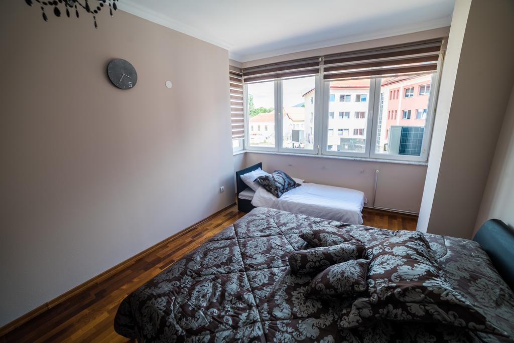 Suites Donna Bihać Εξωτερικό φωτογραφία